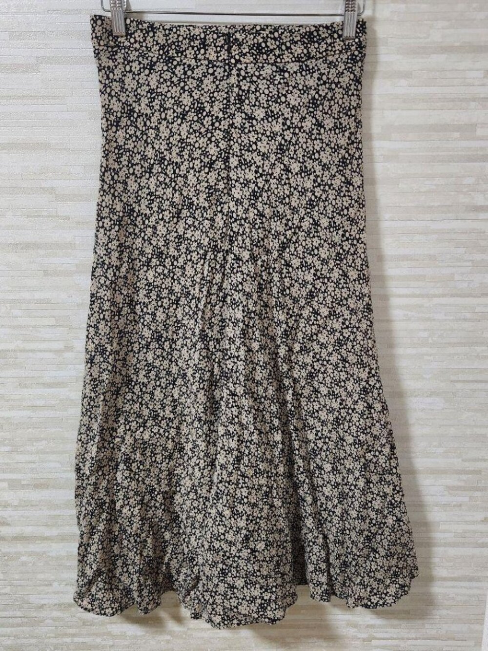 Croco Floral Print Flare Long Skirt